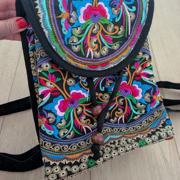 Embroidered Multicolor Backpack - Picture 4 of 9